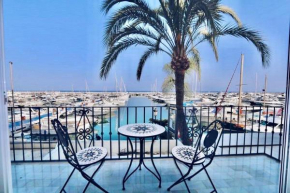 First Line Puerto Banus Harbour, 3 bedroom Luxury Apartment, Marbella